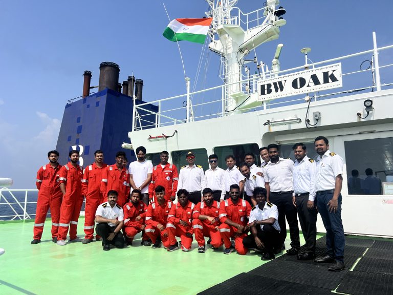 India's Independence Day - Crew onboard BW Oak